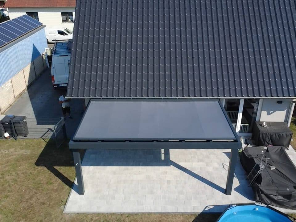 Zadaszenie tarasu Ultrastyle pod okapem domu w Brieskow-Finkenheerd: zdjęcie 6
